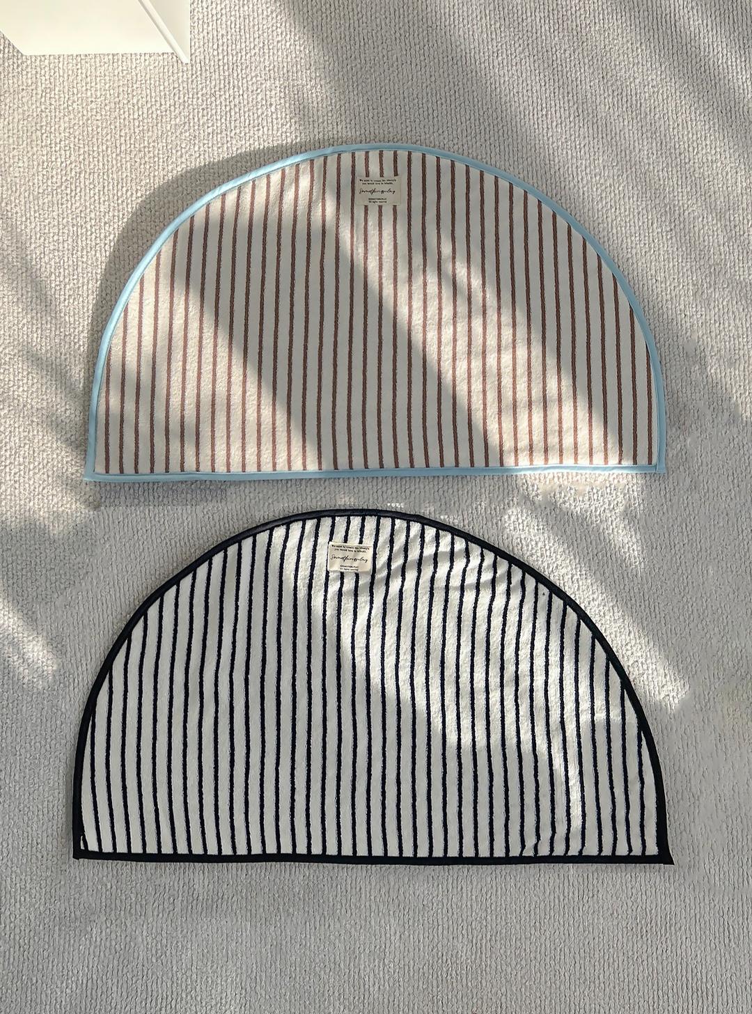 반달 테리 발매트 스트라이프 패턴 욕실매트