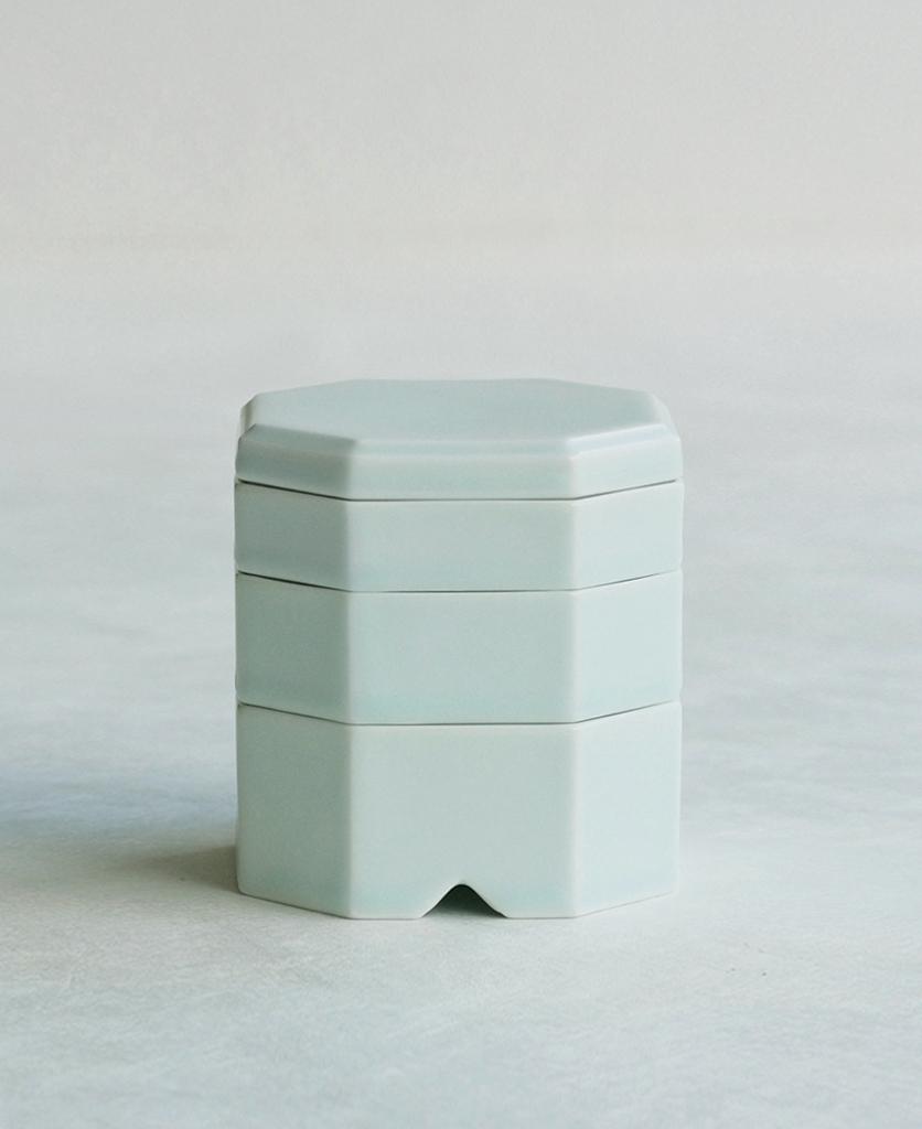 백색여백_백자팔각합