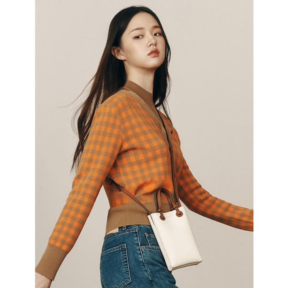 [빈폴ACC] (BE17A4T450) 하루 핸드폰 미니백  Ivory