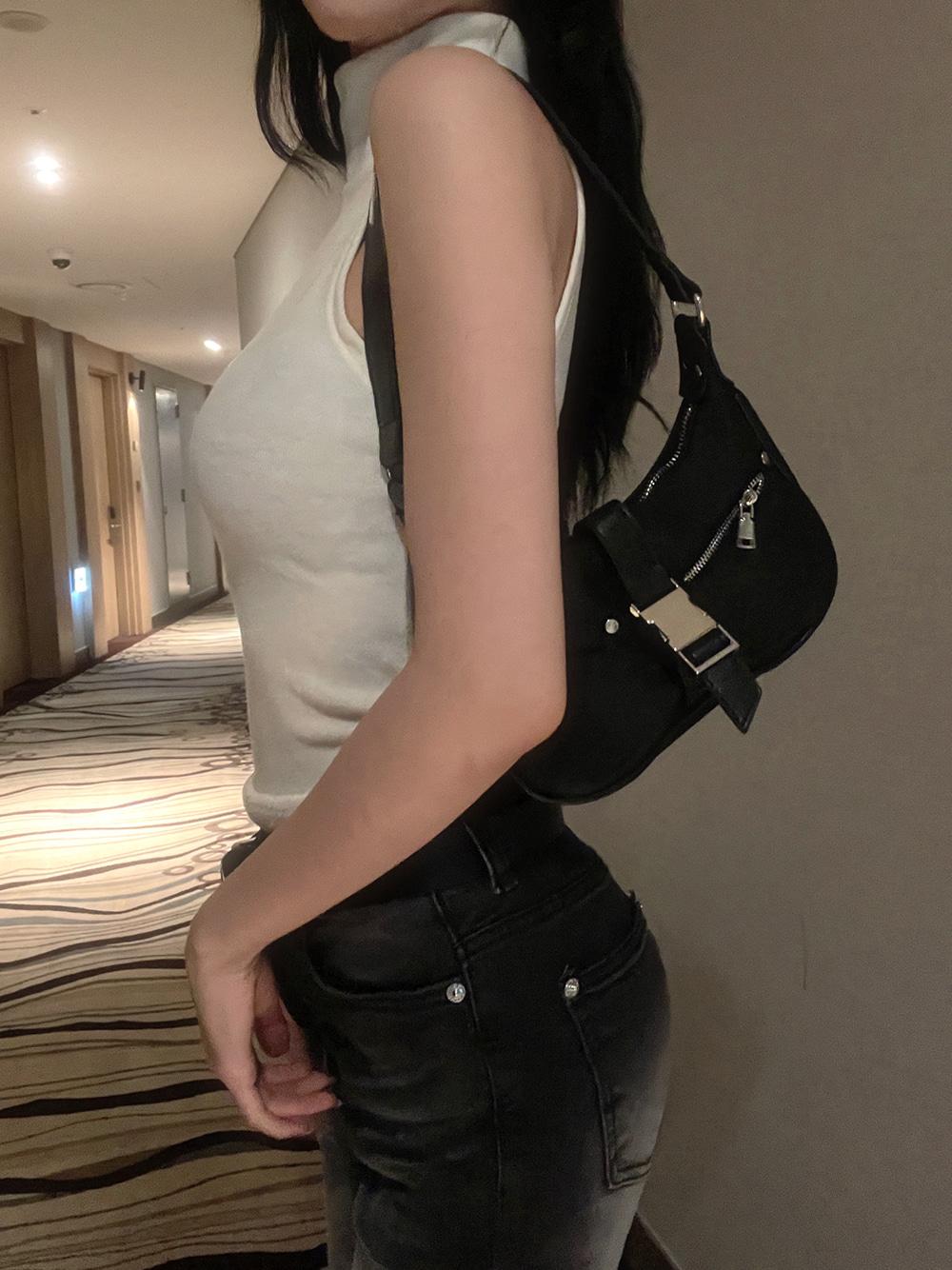 Motor buckle bag