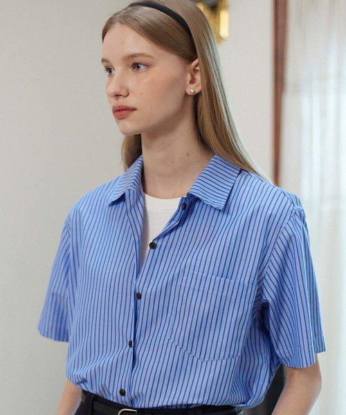 Veining  Pocket Shirt - Blue