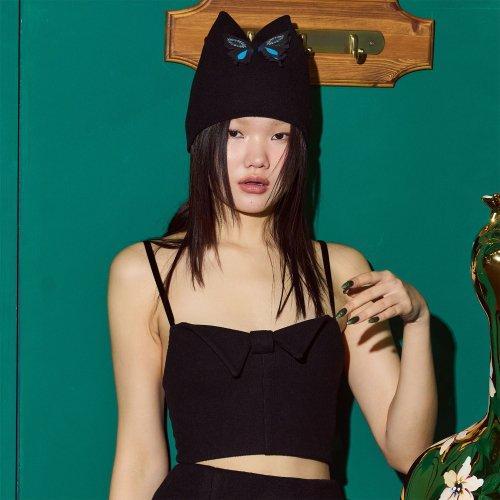 블랙 리본 캐미탑