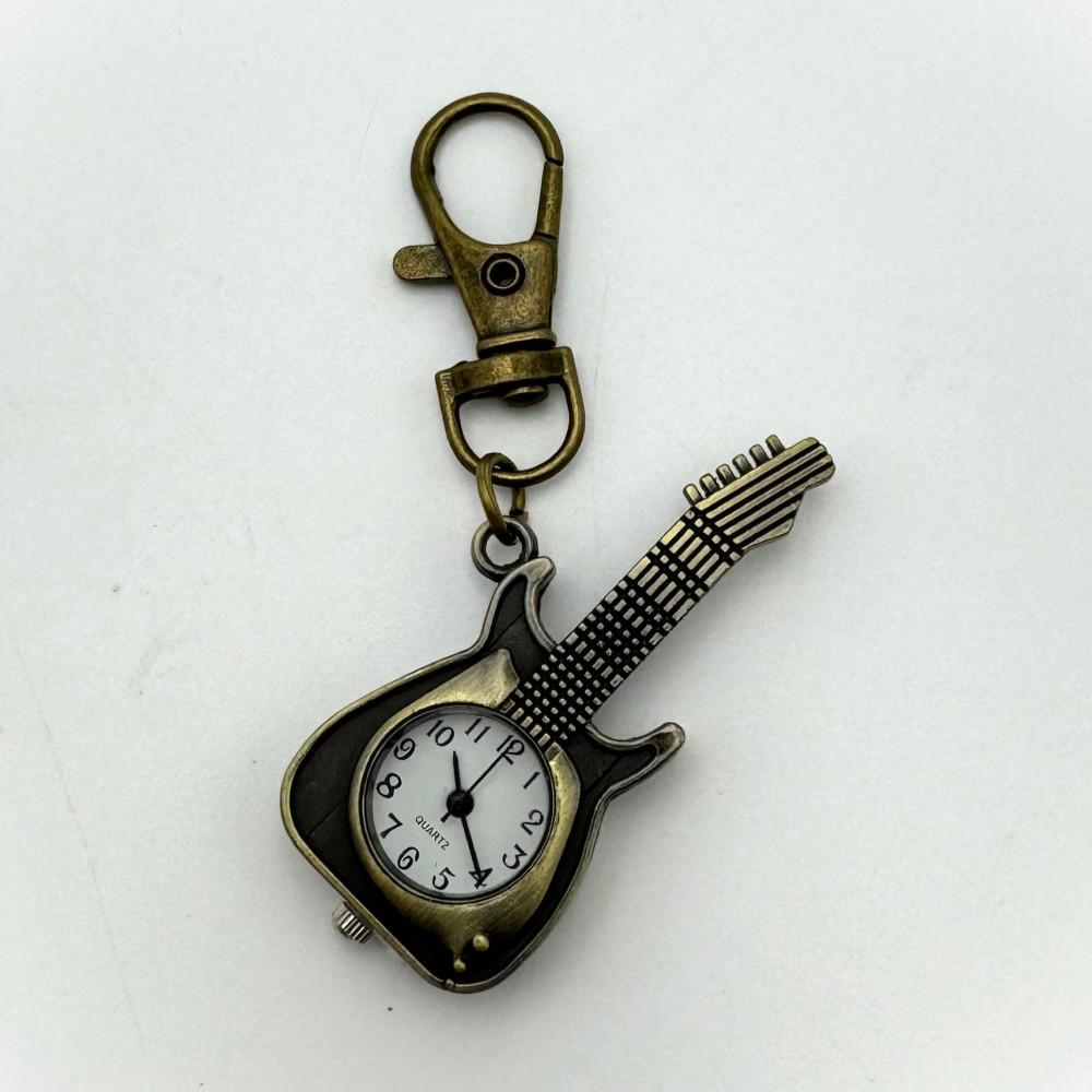 [중고] Vintage keychain Guitar Watch 시계키링 빈티지키링 키홀더 열쇠고리