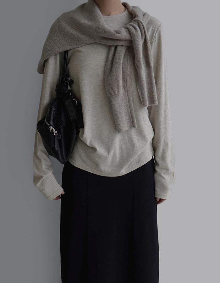 [by LAROOM] 앙고라티셔츠