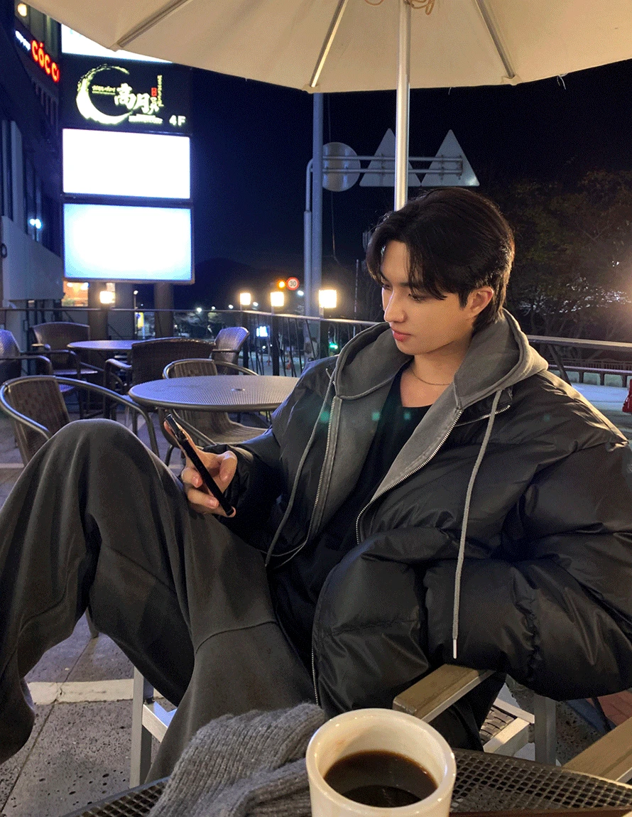 룩 데이크 데일리 베이직 투웨이 오버핏 숏패딩