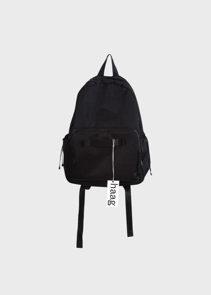 a classic backpack (black)