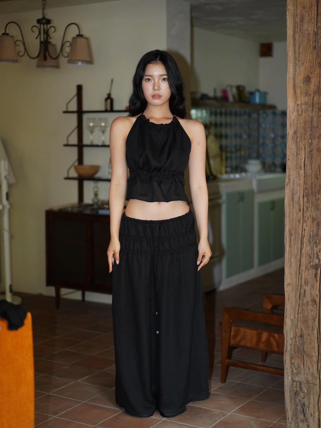 033 Alyss gemstone long skirt (Black)