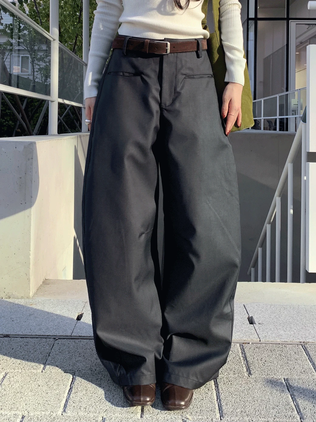 DB. Silky Double Pocket Slacks