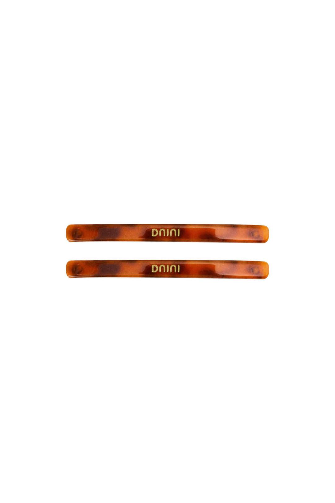 DNINI lettering barrettes(Brown)