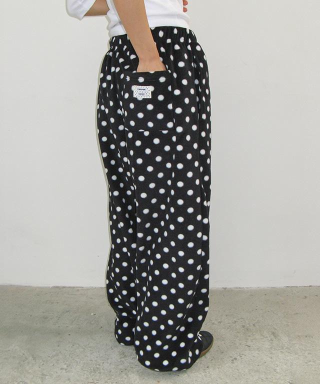 [12/16 순차배송] DOT FLEECE PANTS BLACK