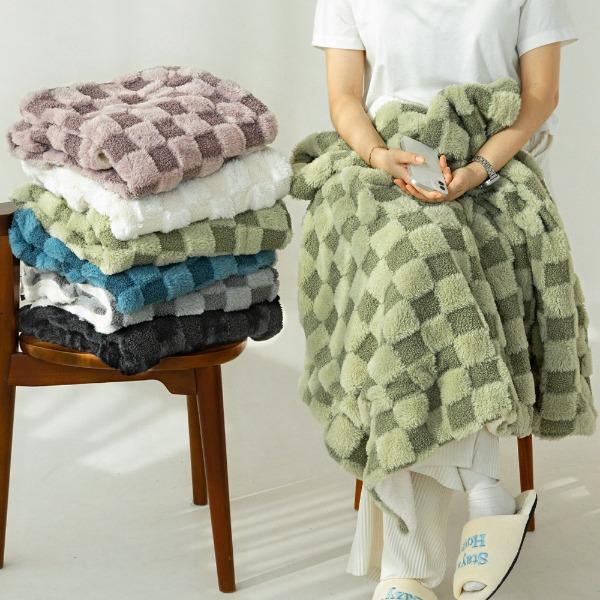 도톰한 푸숑체크 양털 극세사 겨울 담요 쇼파 블랭킷
