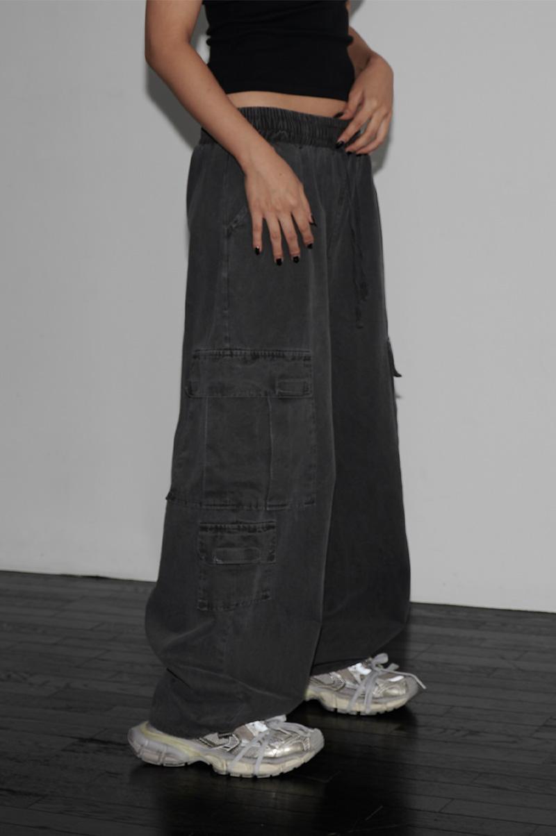 MAISON PIGMENT CARGO PANTS - 런츠