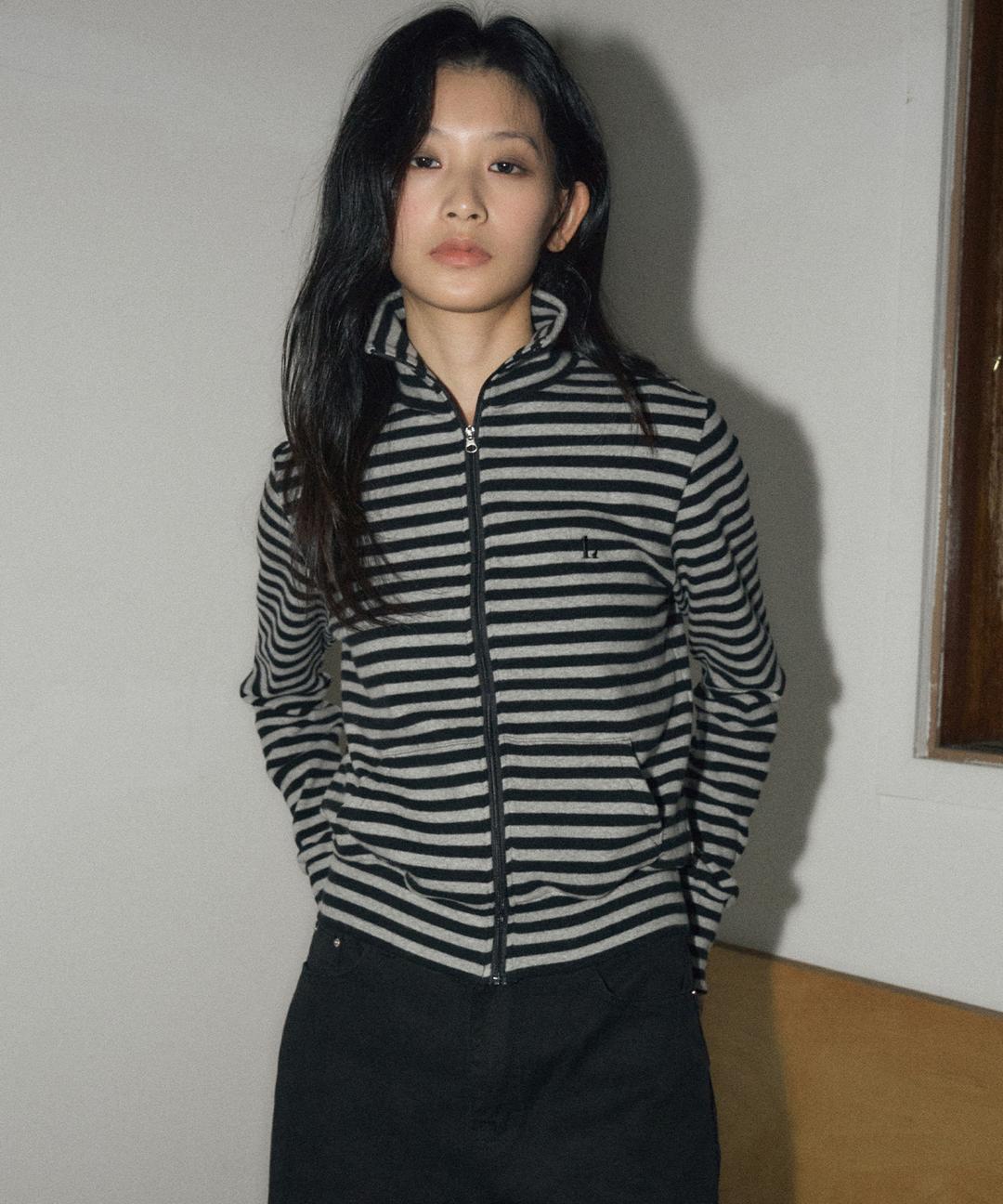 헬레네파리스 파리앤 스트라이프 니트 집업 [볼드 블랙]