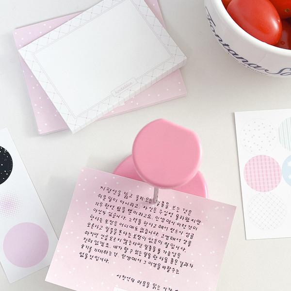 Memo holder