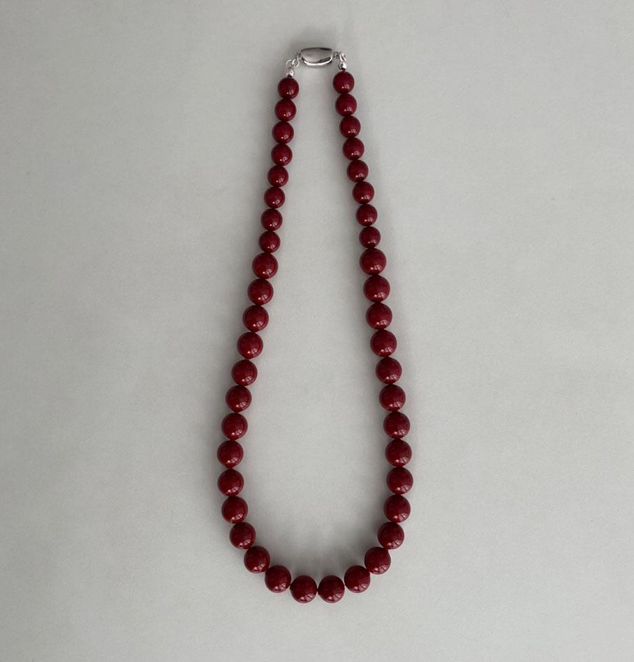 Burgundy red necklace 10mm