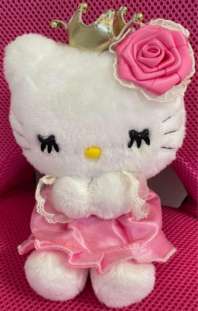 サンリオ　ハローキティ　眠り姫　ティアラ　薔薇　ピンク　ドレス　ぬいぐるみ