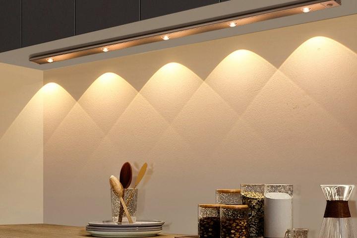 LED 무선 충전식 센서등 부착+자석 현관 조명 (3가지조명색)