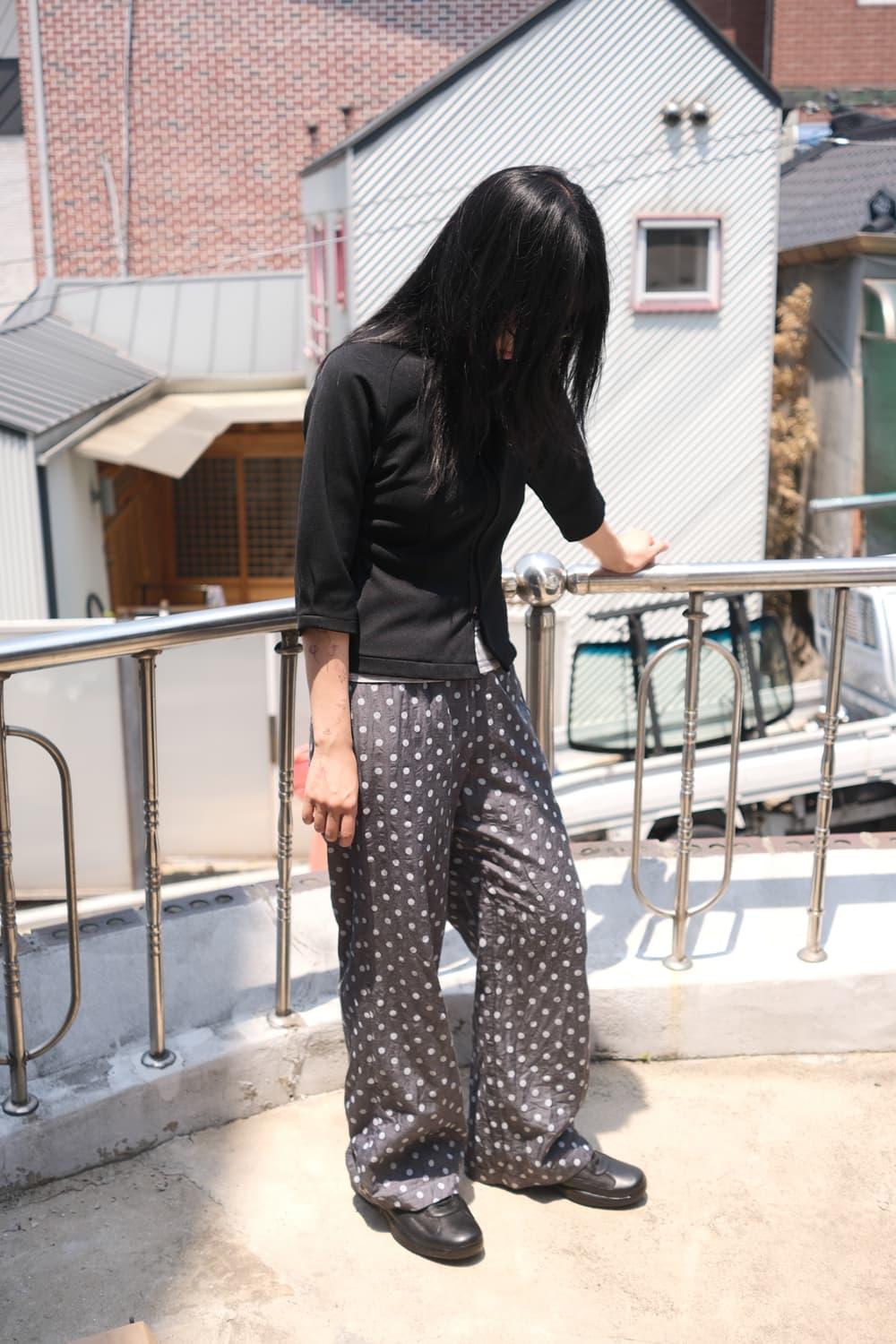Dot silk pants | 후루츠패밀리