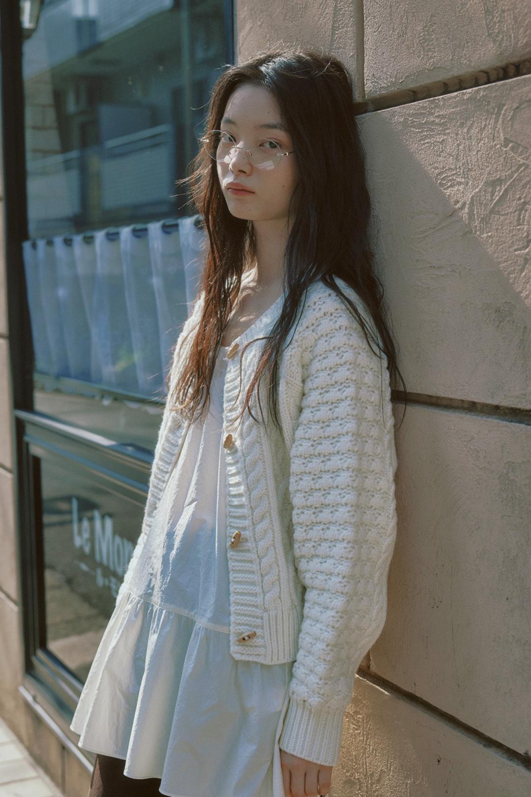 COZY CABLE KNIT CARDIGAN (IVORY)