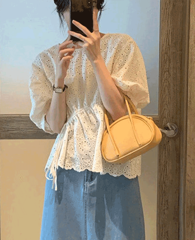 *당일발송(아이보리L,XL,3XL/블루3XL)*[~4XL/빅사이즈원피스]벌룬소매 반팔 블라우스 라운드넥 노카라셔츠 사선 셔링 펀칭 레이스 여름블라우스 빅사이즈 크롭기장 뚱뚱한 여성 반팔셔츠