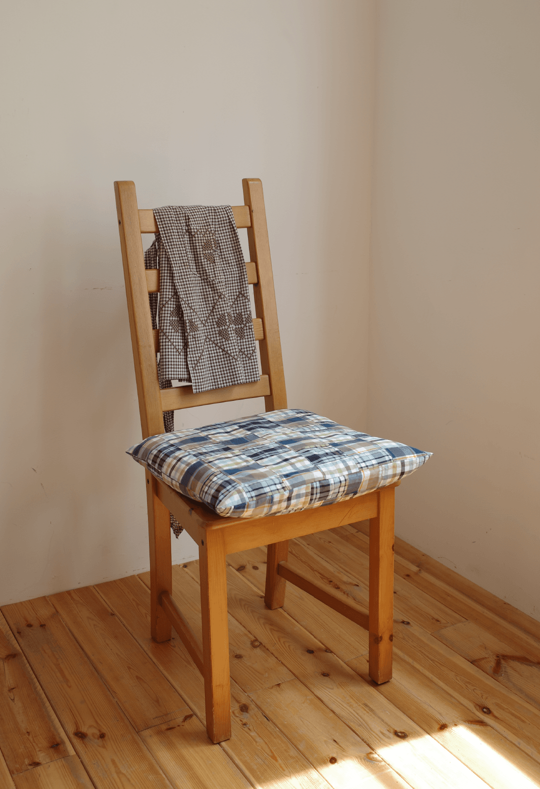 Layered Cover 02 (Cottage Moss)