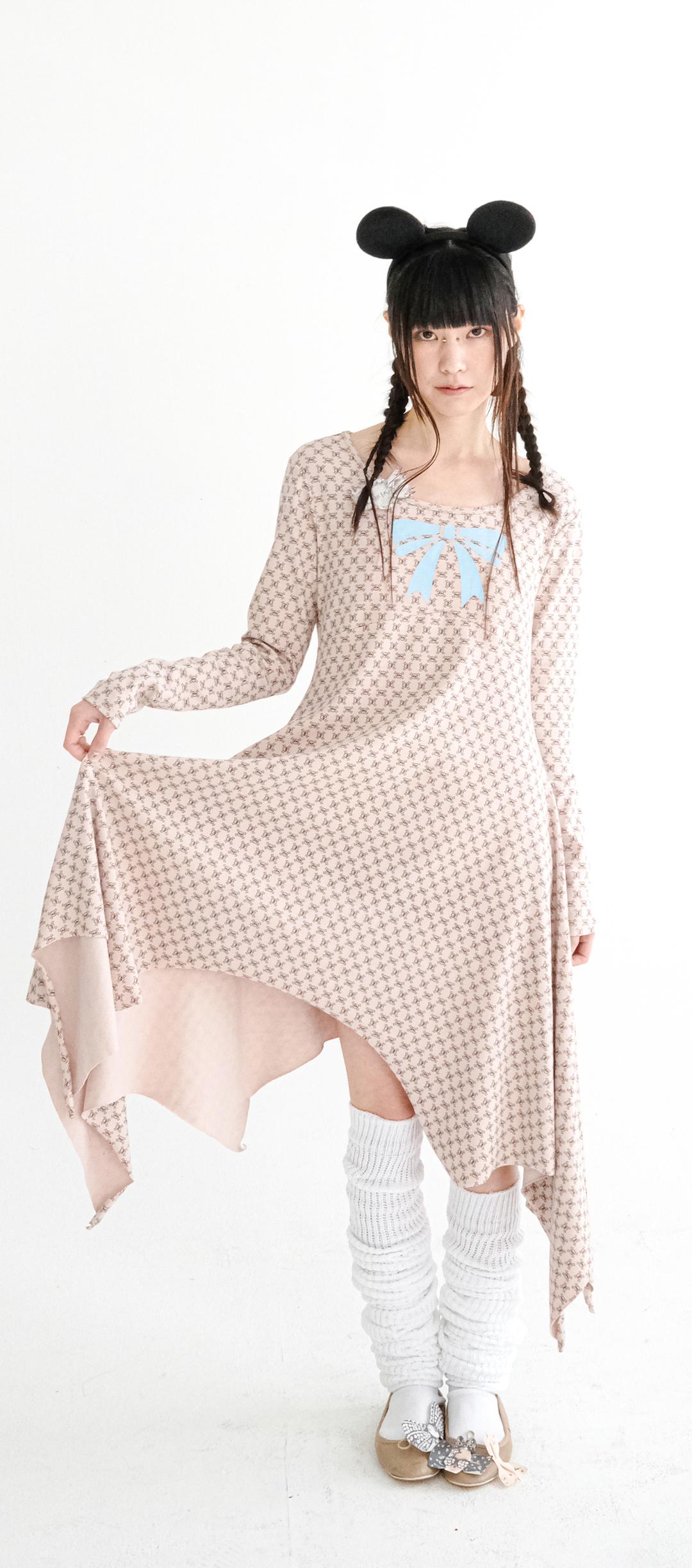 [fa.er.ie] pointed drape jersey dress (pink beige)