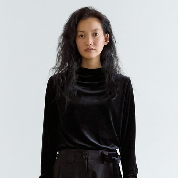 long sleeve draped neck top (black)