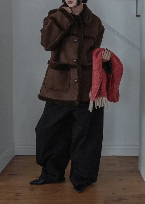 [Holiday] 리버시블하프무스탕