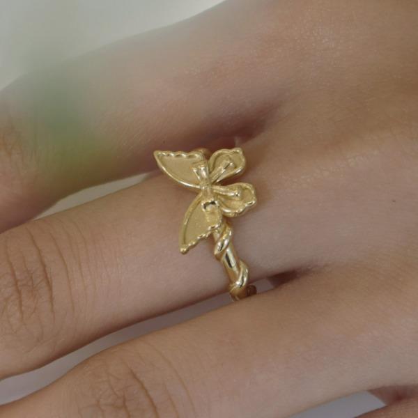 Like Butterfly Ring 01