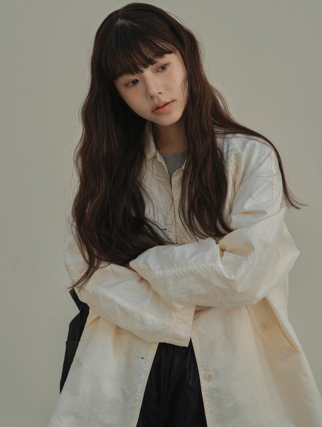 Glossy light jacket - light yellow