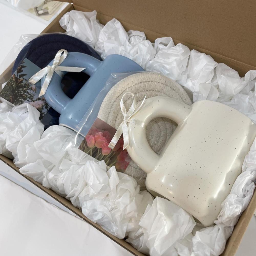 커플 뭉툭 크림 머그컵 티 코스터 컵받침 2P 집들이 돌잔치 답례품 집들이 선물세트 : Seuliah:Market