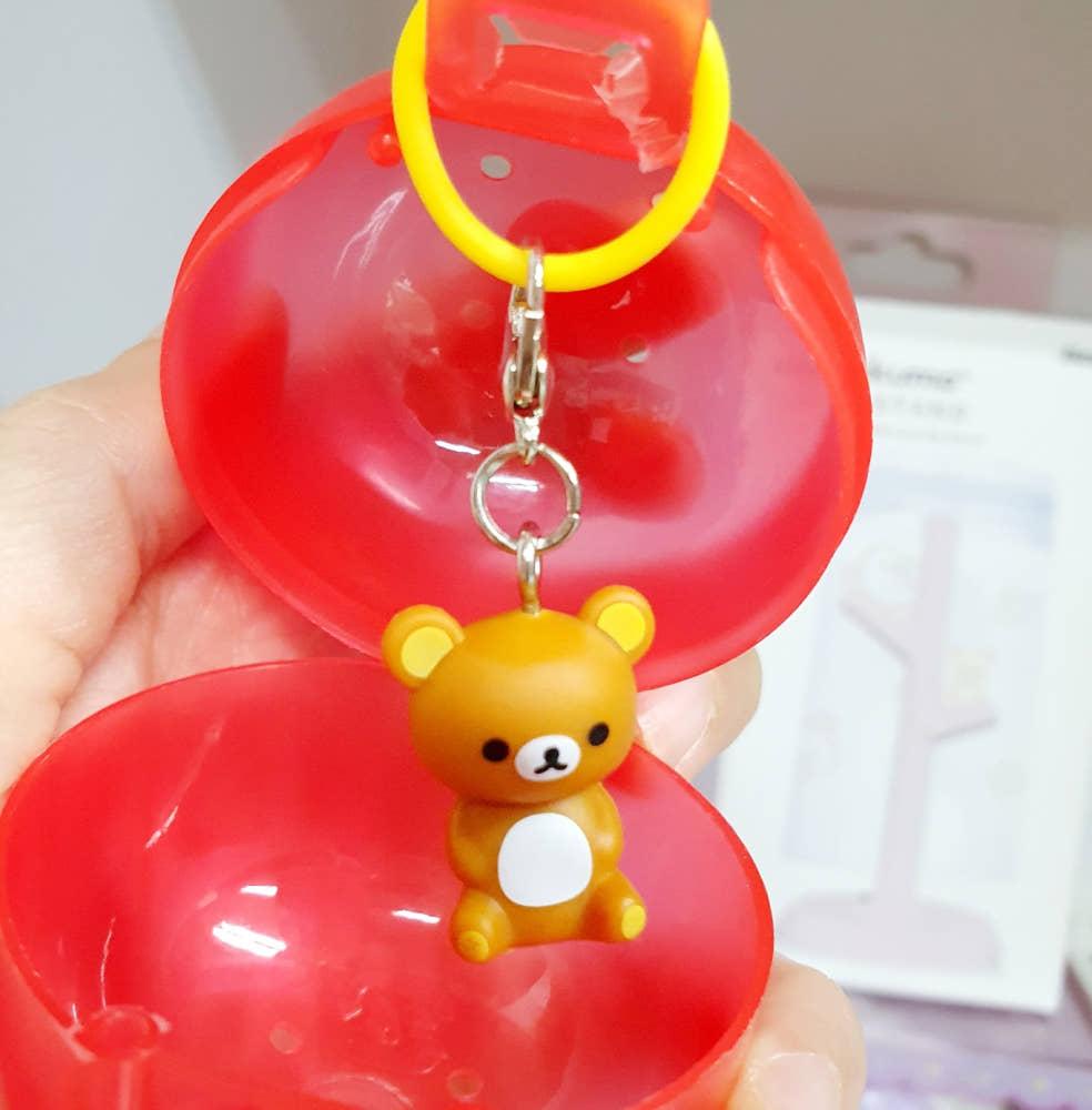 리락쿠마 메지루시 가챠 키링 선택