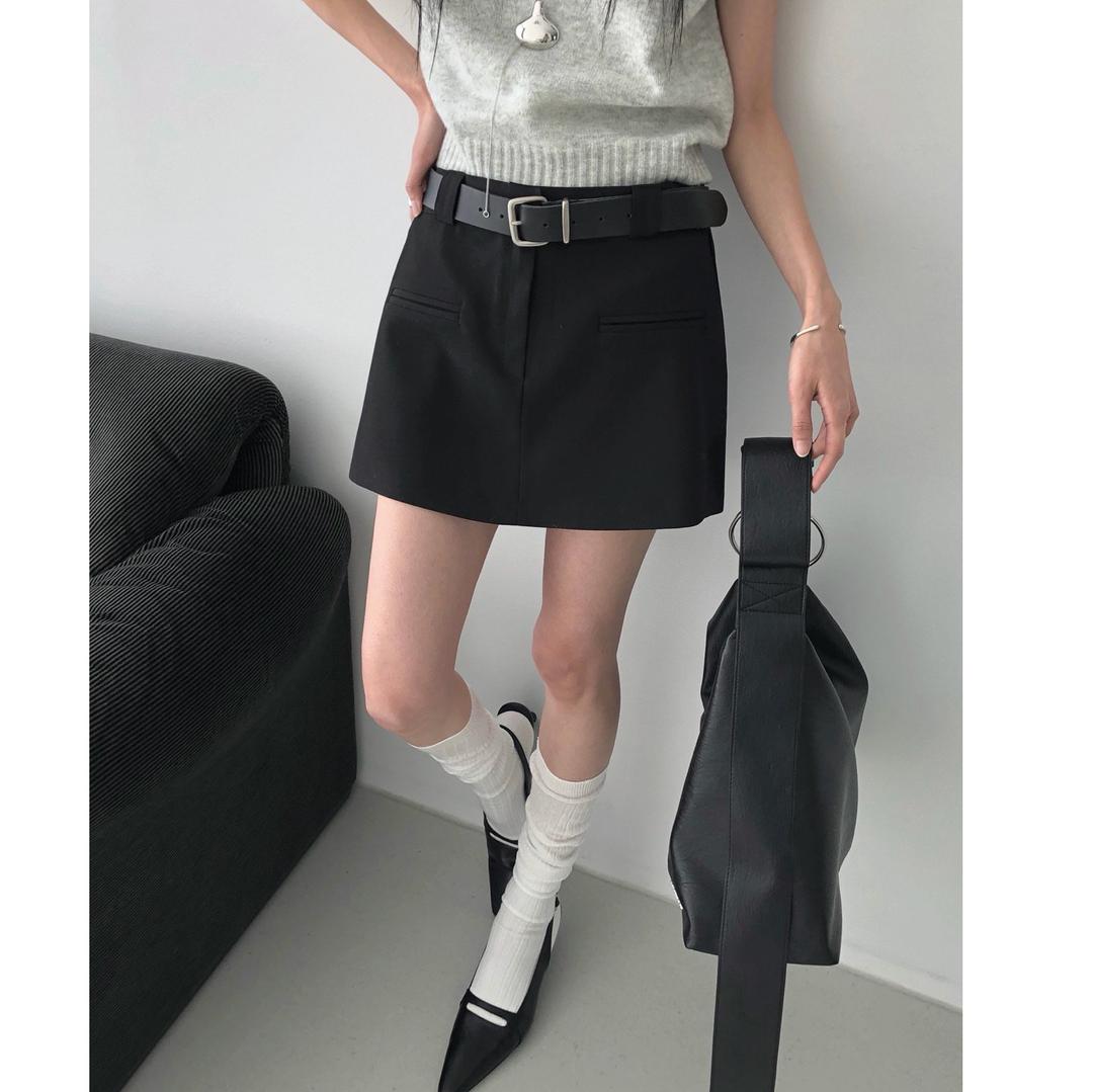 앨리앤유 26SS 로시 로우라이즈 포켓 미니 스커트