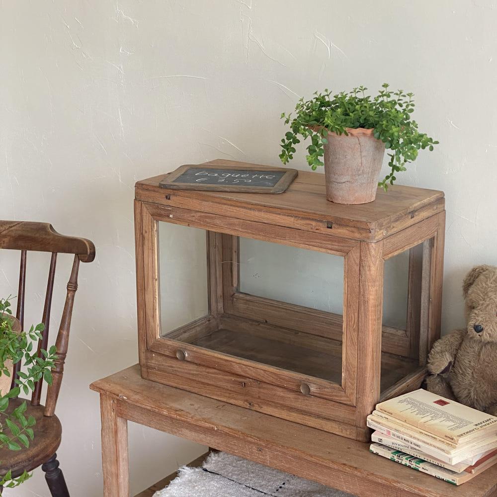 프랑스 빈티지 우드 쇼케이스, 디스플레이장