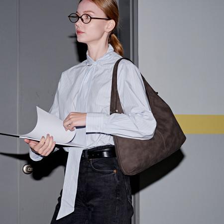 이런 상품 어때요? [두마딴] Matin hobo bag dark brown 마틴 호보백 다크브라운