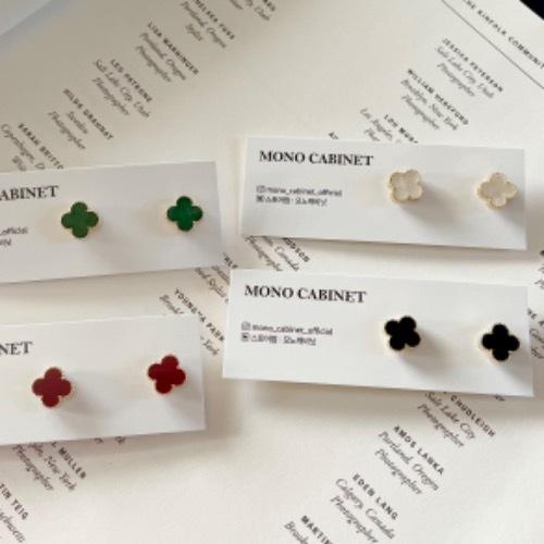 모노캐비닛 [자석귀찌 / 귀걸이] 미니 네잎 귀찌