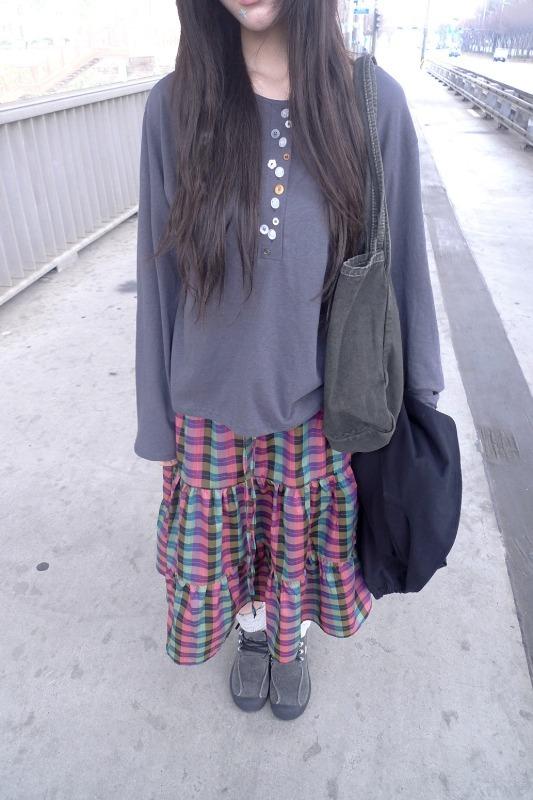 multi-button tee (2color)