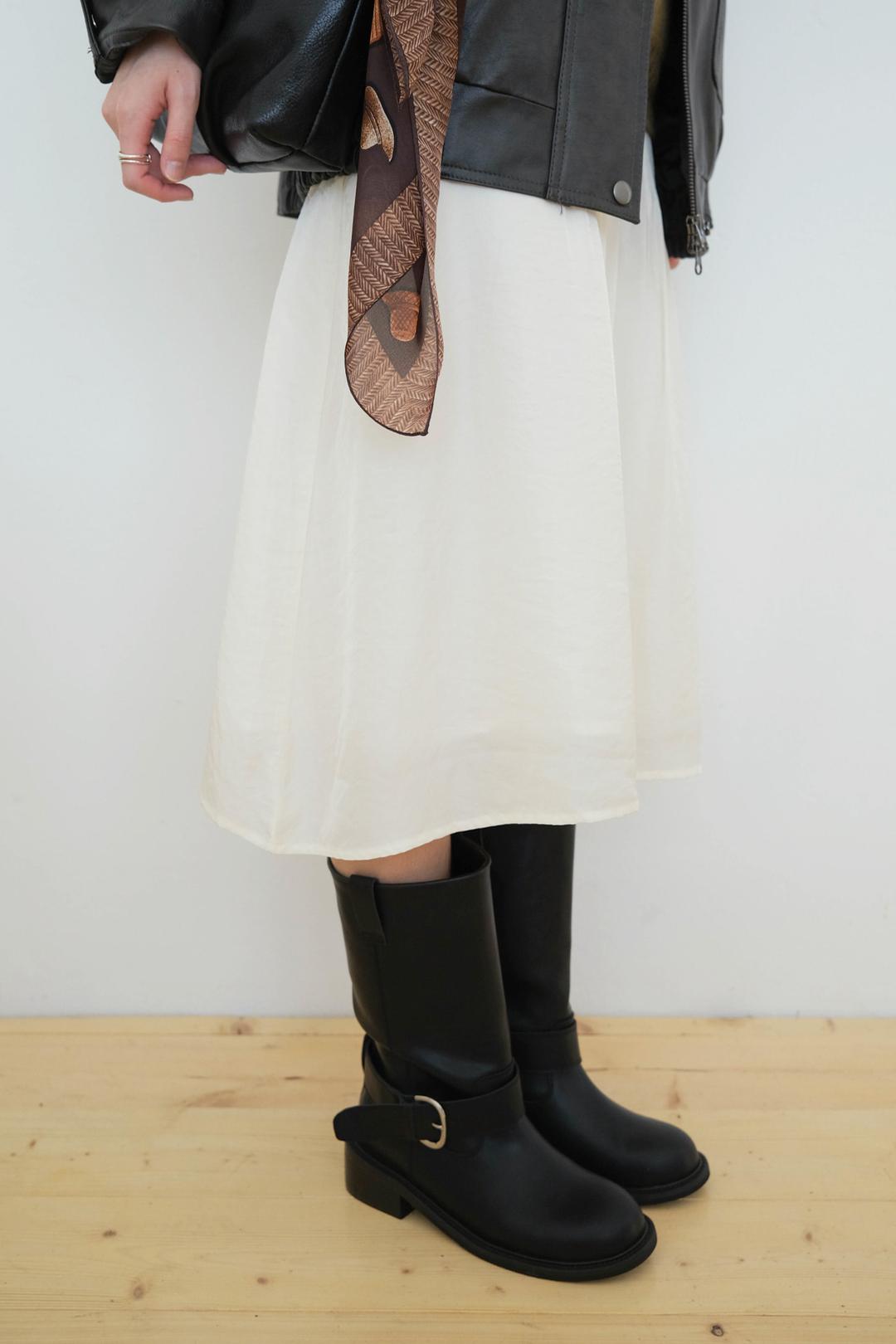 Sophie pintuck skirt (2col)