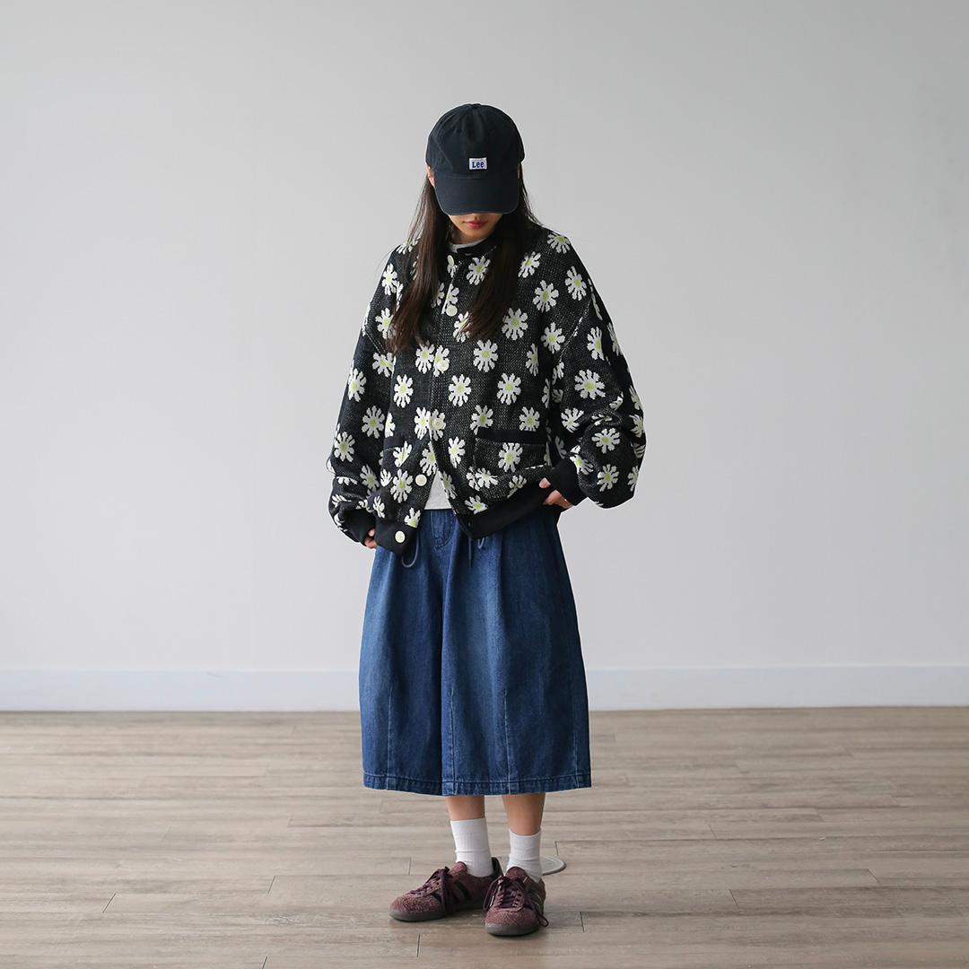 Coy Flower Cardigan