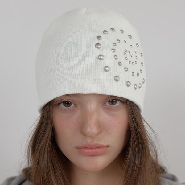 ORBIT STUD BEANIE (IVORY)