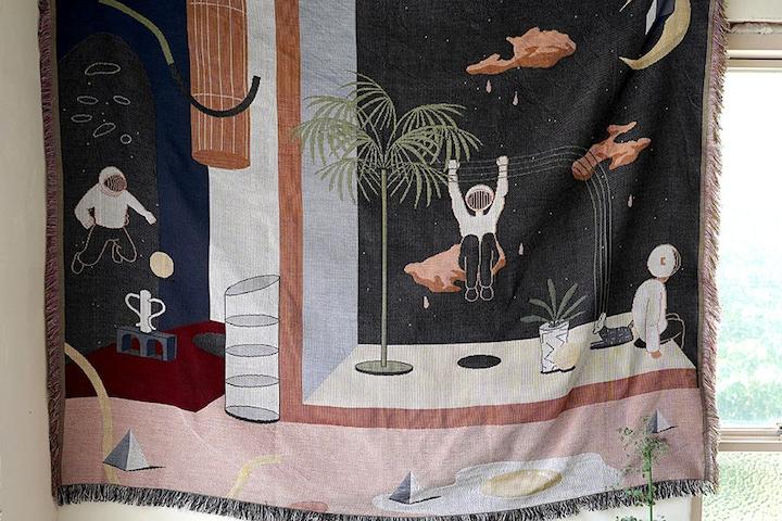 힐링하는 우주인 소파커버/러그/블랭킷