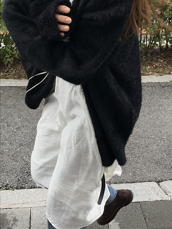 블렘토 Angora Over-Fit Cardigan