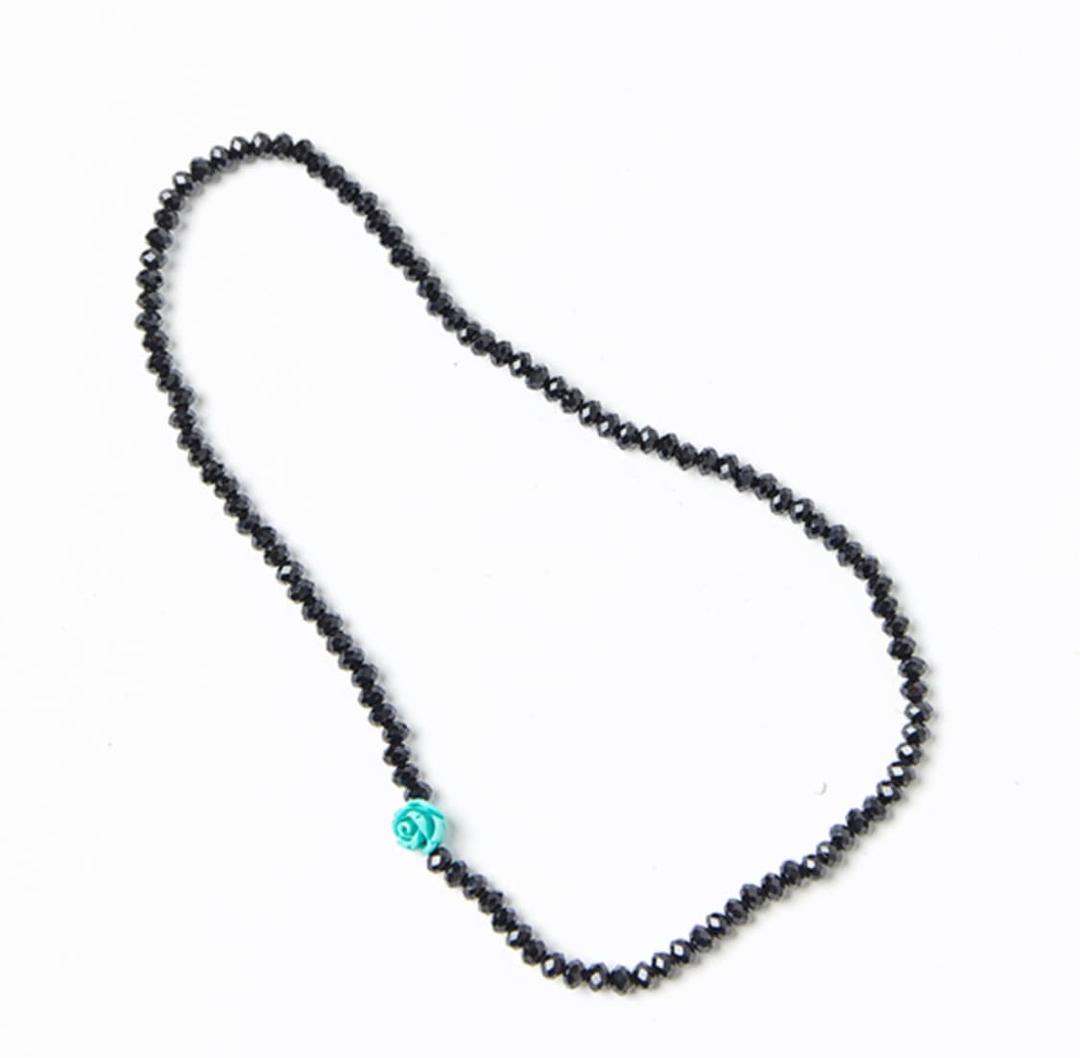 s.h.a.l.o.m rose choker | 후루츠패밀리