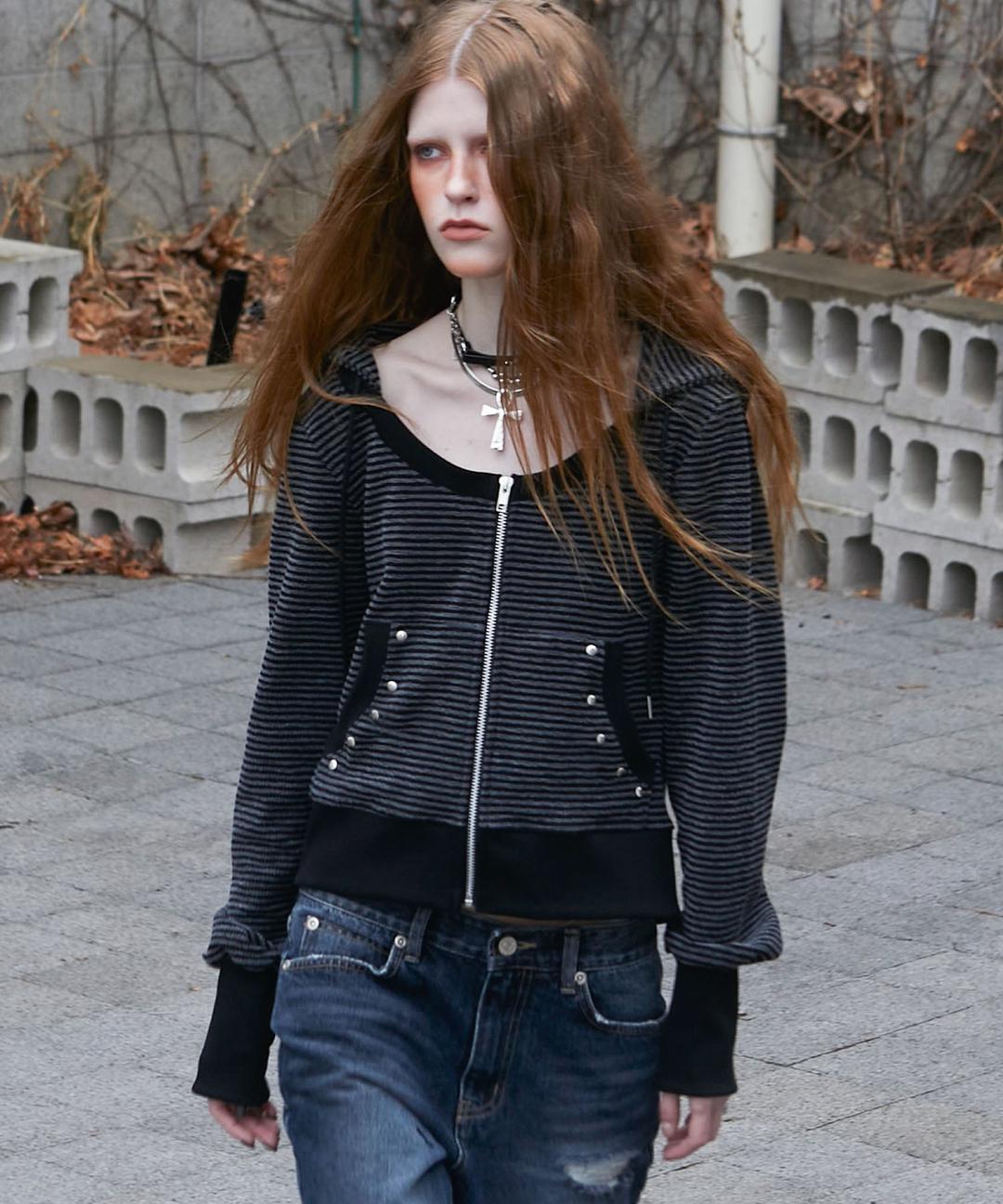 U Neck Stripe Hood Zip Up (BLACK)