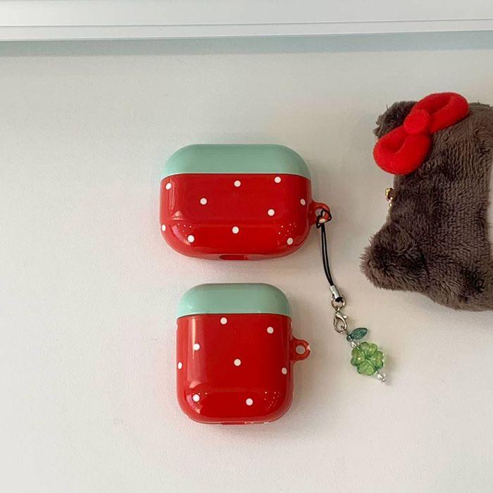 LUCKY STRAWBERRY AIRPODS CASE 딸기 에어팟케이스(유광하드)