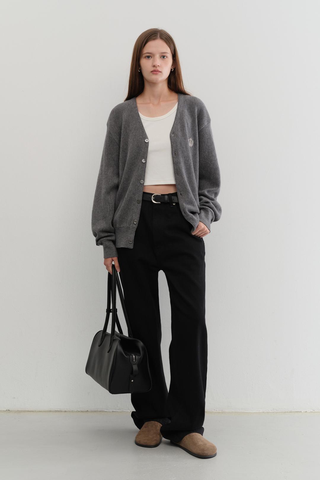 던스트 UNISEX ESSENTIAL LOGO KNIT CARDIGAN