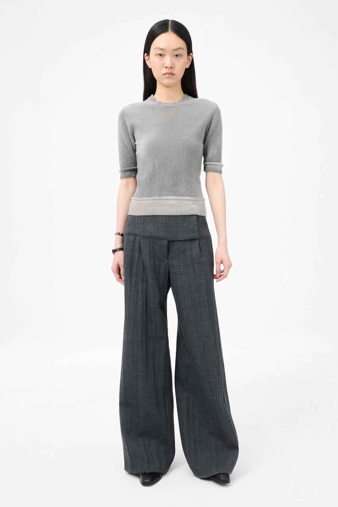 Girdle Trouser Stone Grey Plisse Wool