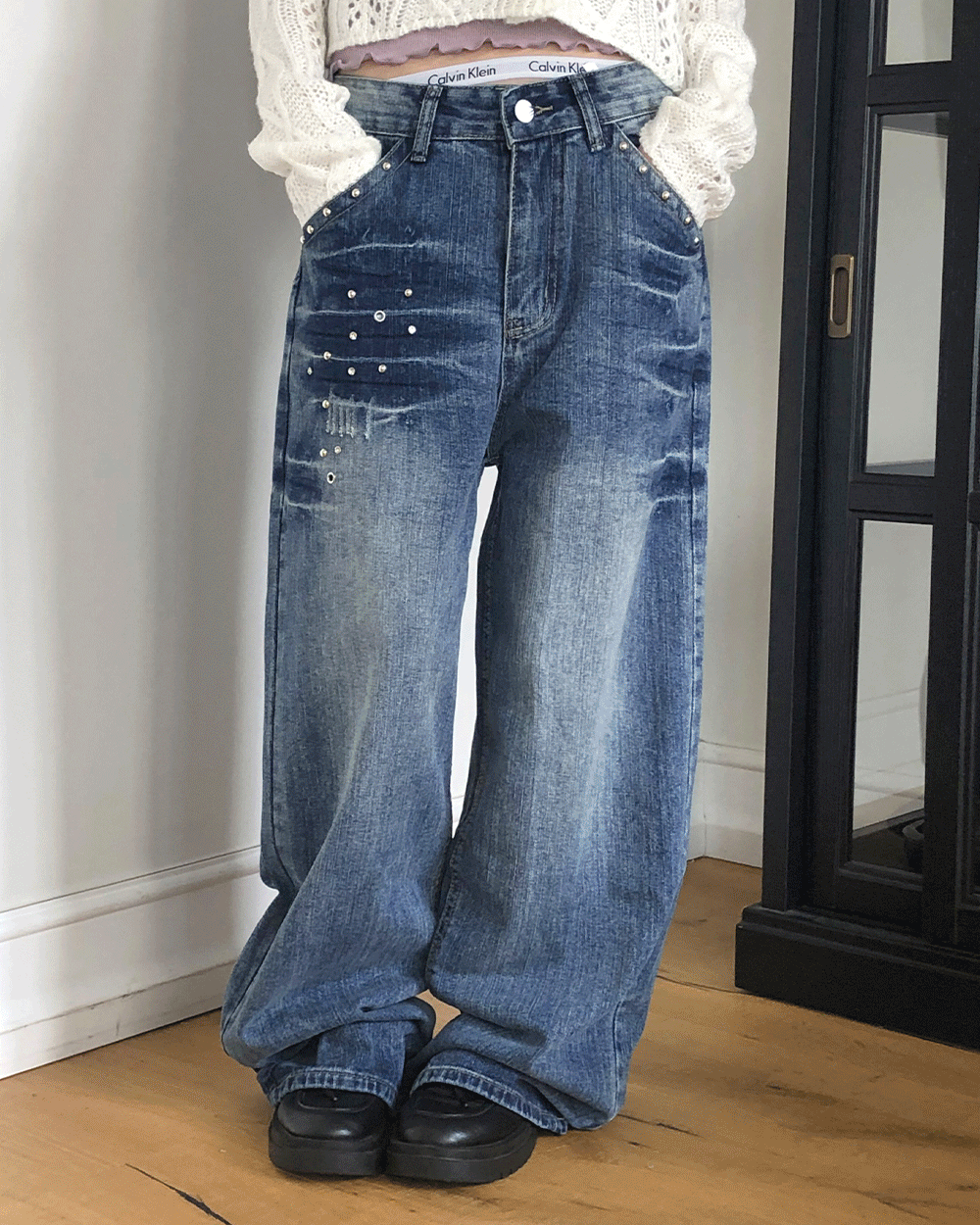 원더원더 [고퀄💕] 보아 스터드 아일렛 포켓 와이드핏 워싱 데님 롱 팬츠