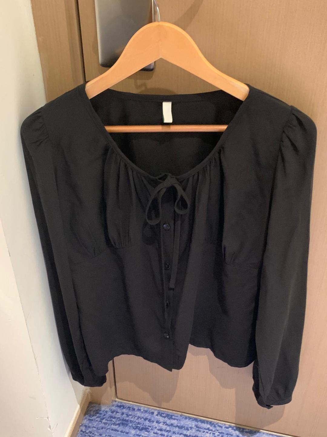 이너베이 [가을신상🍂여리찰랑] 리본 퍼프 블라우스 라운드 하객룩 발레코어 루즈핏