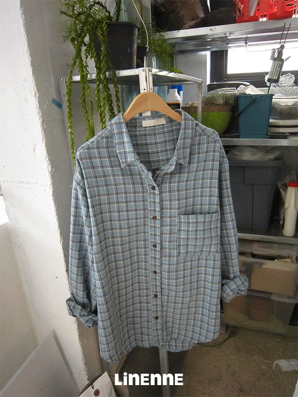 (unisex) way over check shirt (soft blue)